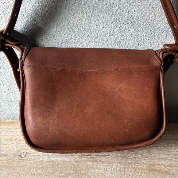 COACH Vintage Brown Leather Messenger Bag - Picture 9 of 14